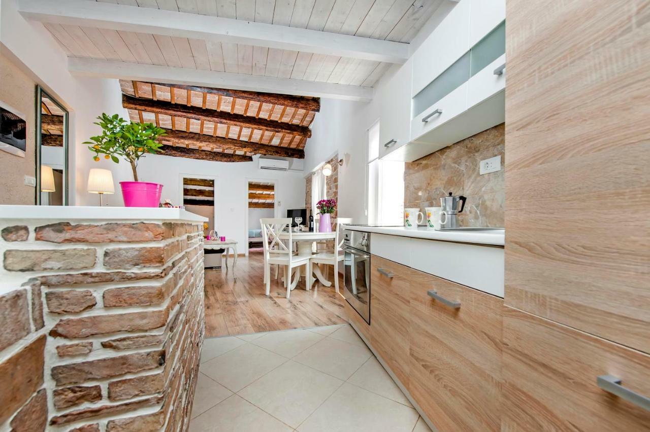 רוביני Apartment Casa Alek מראה חיצוני תמונה
